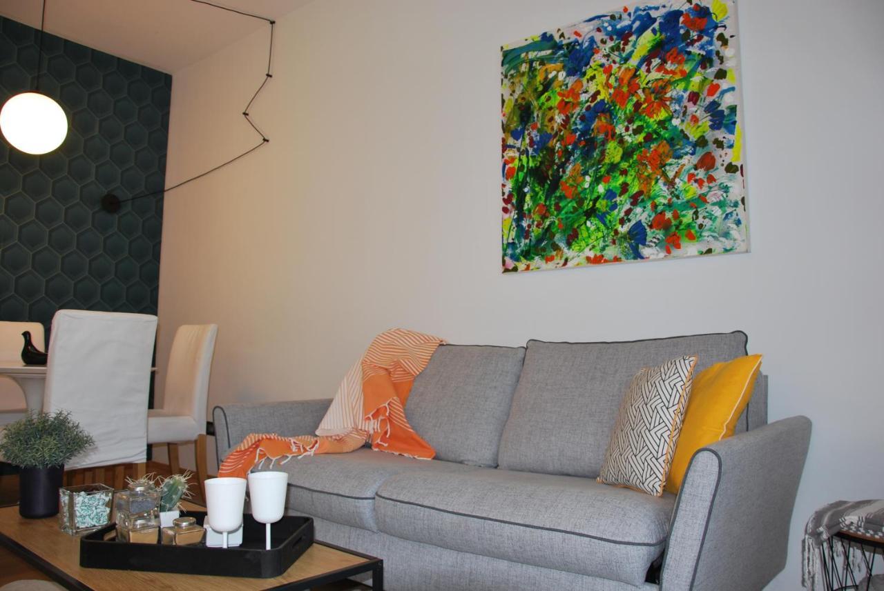 Suite 51 Appartamento Con Terrazzo A 50 Mt Dal Lago - Private Parking (Adults Only) Arona Luaran gambar