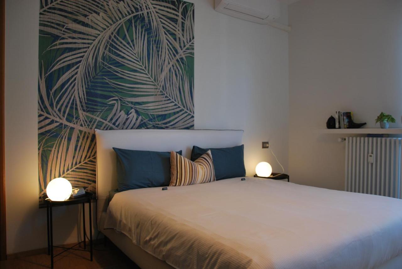 Suite 51 Appartamento Con Terrazzo A 50 Mt Dal Lago - Private Parking (Adults Only) Arona Luaran gambar