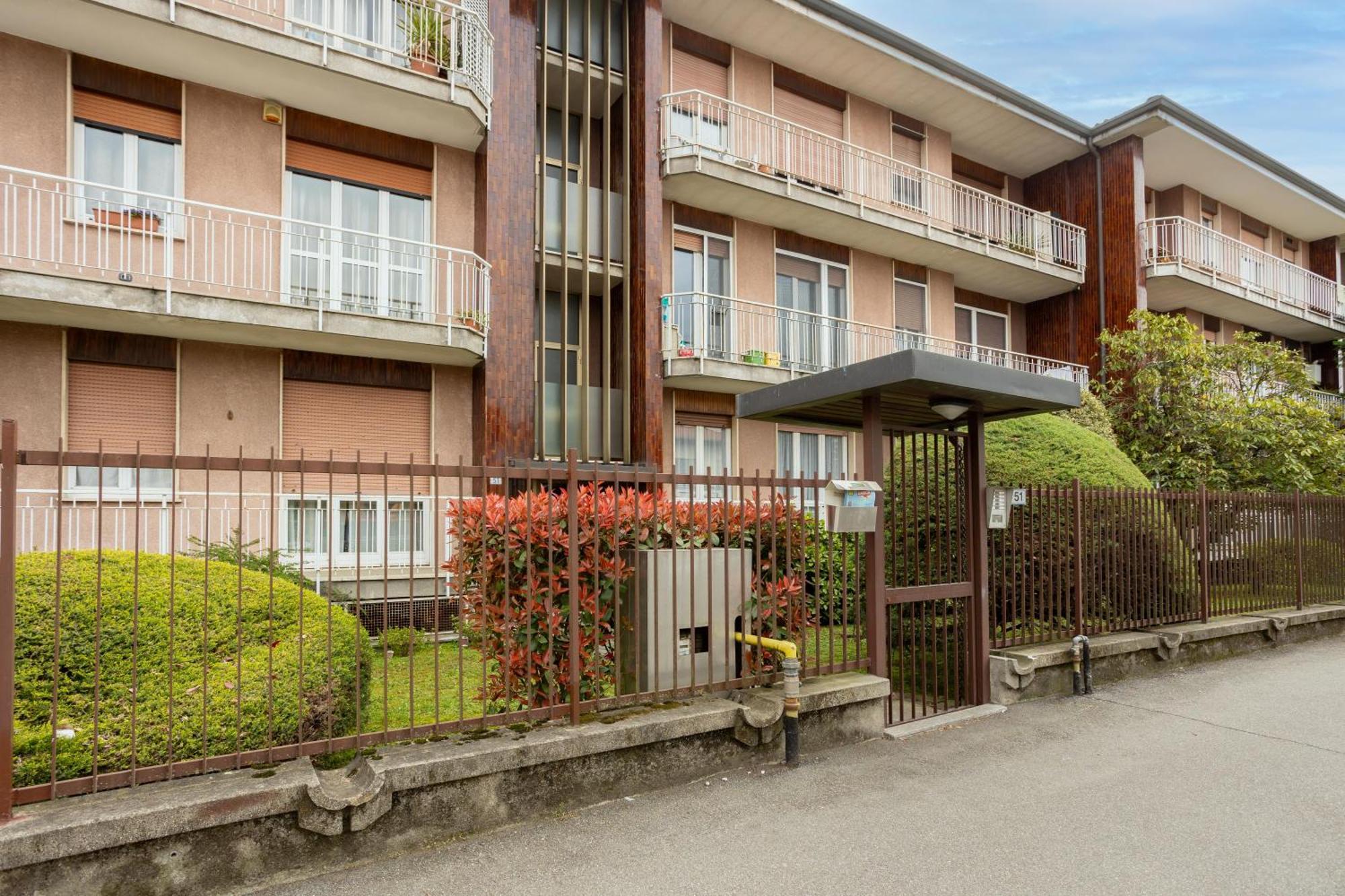 Suite 51 Appartamento Con Terrazzo A 50 Mt Dal Lago - Private Parking (Adults Only) Arona Luaran gambar